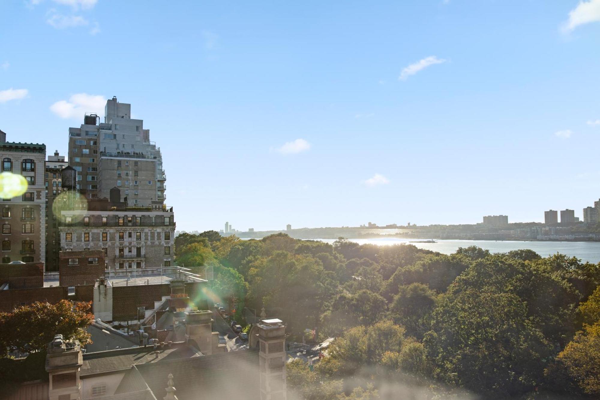 Riverside Tower Hotel New York Exterior foto
